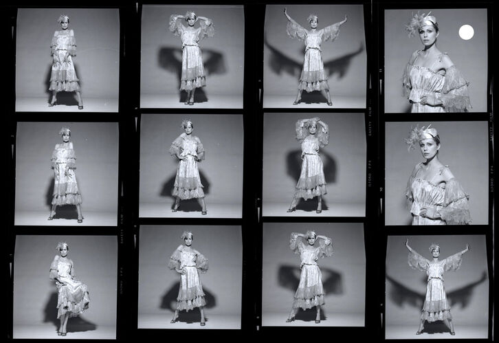 TON_L_Contact_016: Joanna Lumley