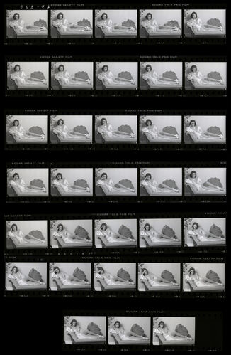 TON_L_Contact_026: Joanna Lumley