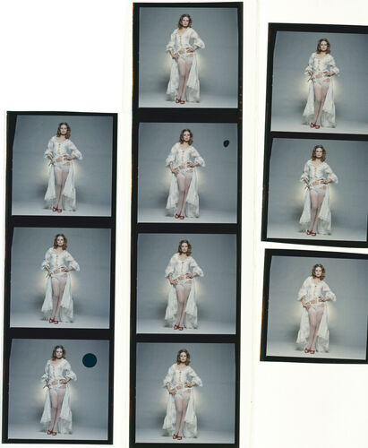 TON_L_Contact_056: Joanna Lumley