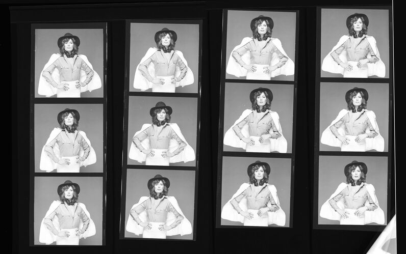 TON_L_Contact_067: Fiona Lewis