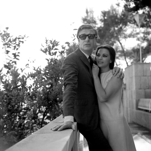 TON_MC053: Michael Caine and Giovanna Ralli.