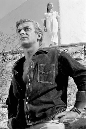 TON_MC087: Michael Caine and Candice Bergen