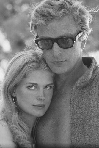 TON_MC098: Michael Caine and Candice Bergen