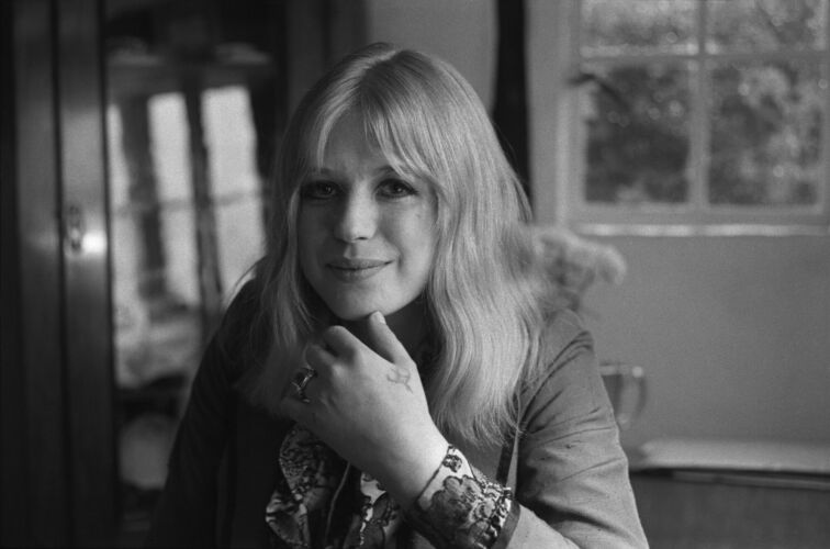 TON_MF018: Marianne Faithfull