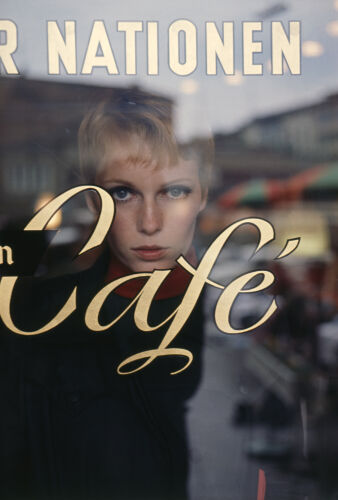 TON_MIF010: Mia Farrow