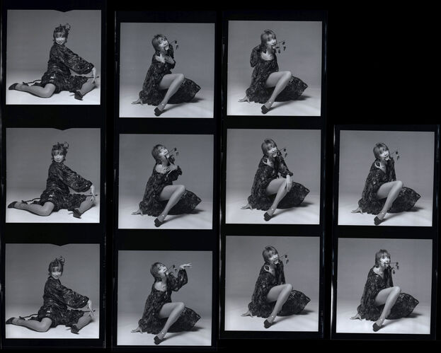 TON_M_Contact_028: Shirley MacLaine