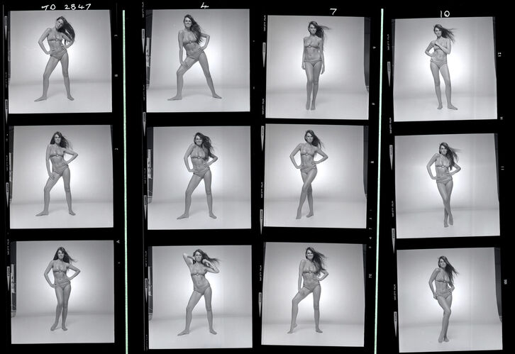 TON_M_Contact_079: Caroline Monroe