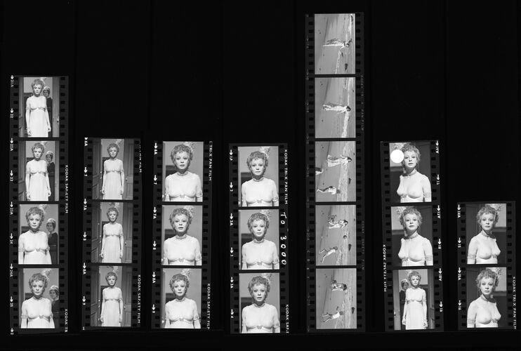 TON_M_Contact_108: Sarah Miles