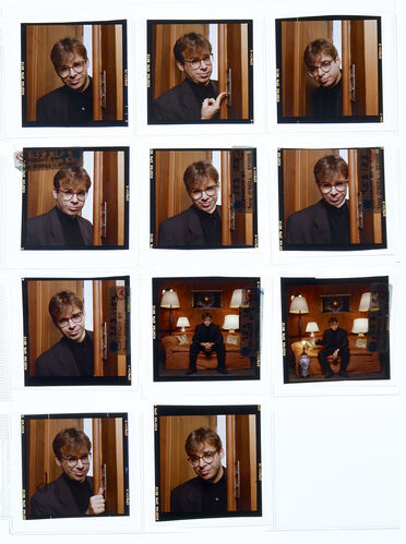 TON_M_Contact_147: Rick Moranis