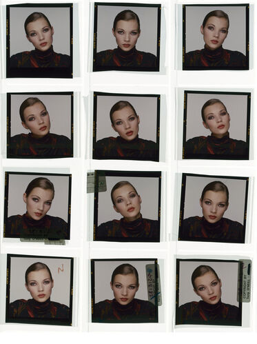 TON_MossK_contact_026: Kate Moss