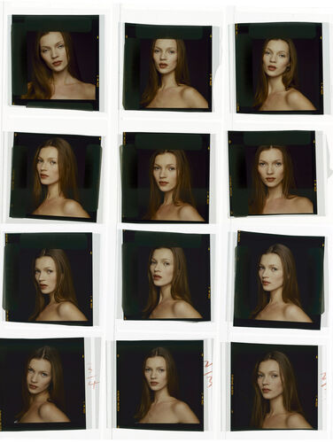 TON_MossK_contact_036: Kate Moss