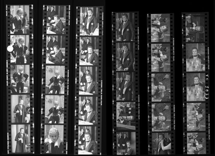 TON_O_Contact_032: Sir Laurence Olivier