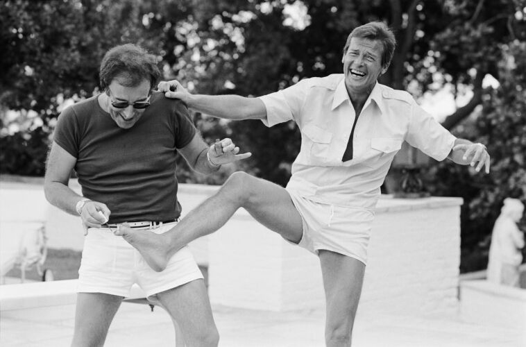 TON_PS013: Peter Sellers and Roger Moore