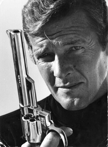 TON_RM059: Roger Moore