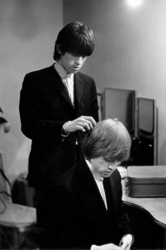 TON_RS106: Brian Jones and Keith Richards