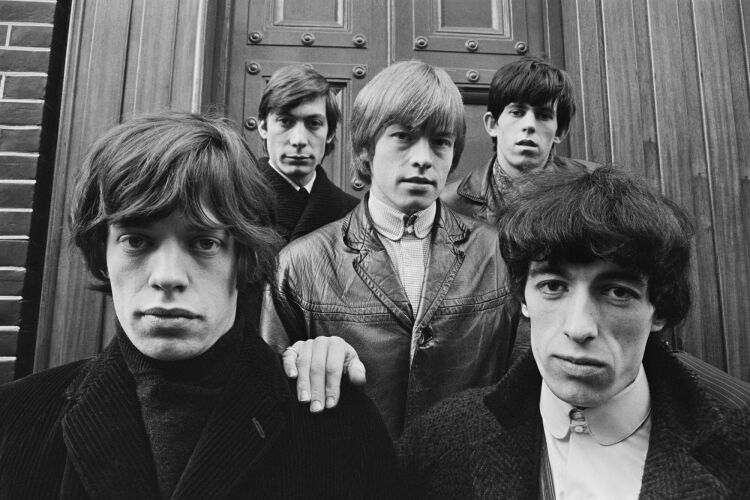 TON_RS252: The Early Stones