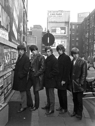 TON_RS260: The Early Stones