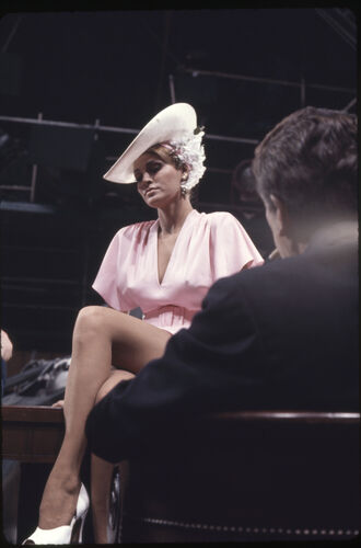 TON_RW042: Raquel Welch