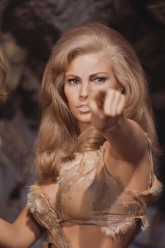 TON_RW097: Raquel Welch