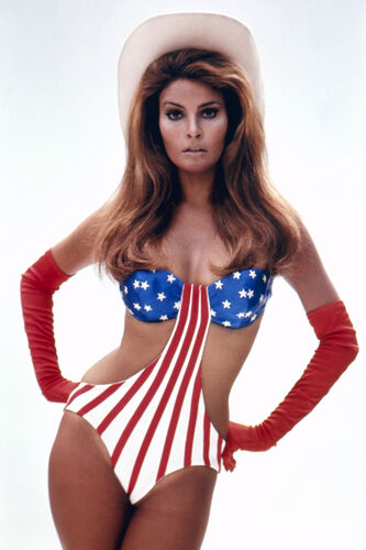 TON_RW178: Raquel Welch