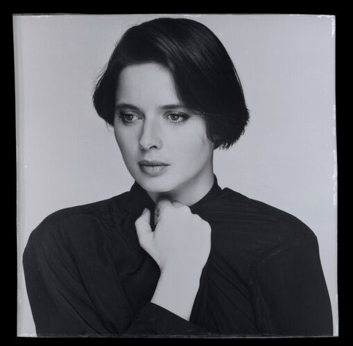 TON_R_Contact_017: Isabella Rossellini