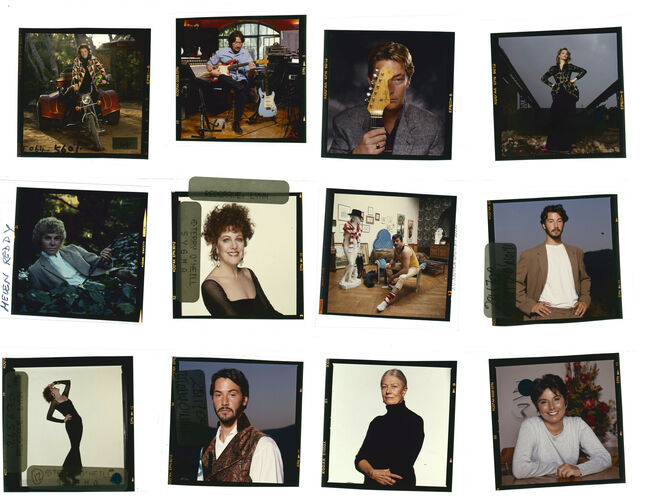 TON_R_Contact_041: Various