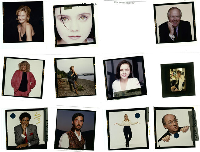 TON_R_Contact_042: Various