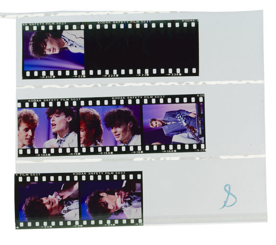 TON_R_Contact_077: Roaring Boys