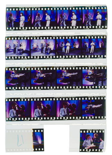 TON_R_Contact_082: Roaring Boys