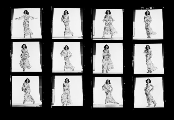 TON_R_Contacts_137: Diana Ross