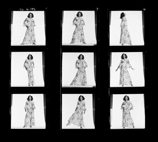 TON_R_Contacts_139: Diana Ross