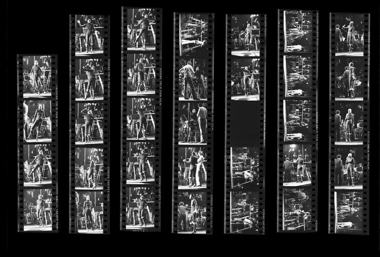 TON_R_Contacts_144: Diana Ross