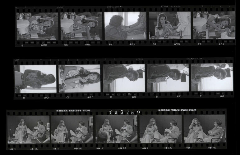 TON_Raquel_Contact_010: Raquel Welch