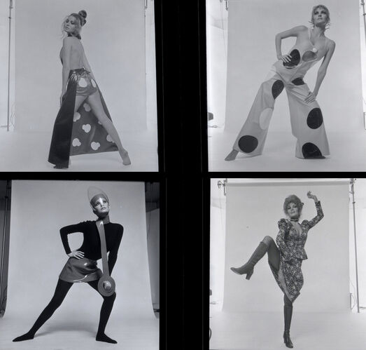 TON_Raquel_Contact_036: Raquel Welch