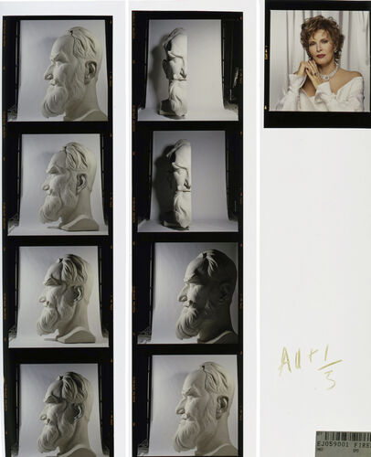 TON_Raquel_contact_090: Raquel Welch