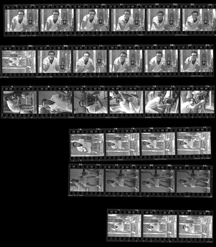 TON_S_Contact_005: Peter Sellers