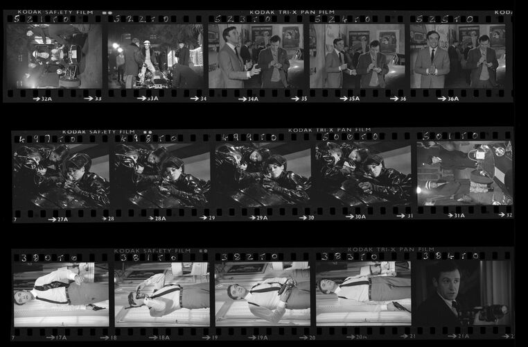 TON_S_Contact_008: Peter Sellers & Stirling Moss