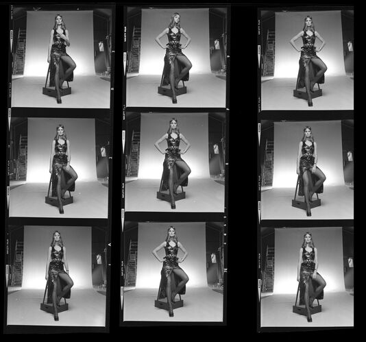 TON_S_Contact_051: Jean Shrimpton