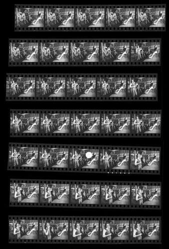 TON_S_Contact_145: Status Quo