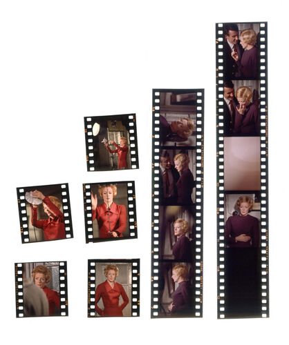 TON_S_contact_197: Maggie Smith