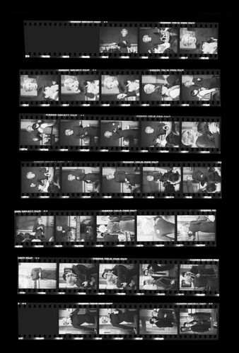 TON_S_contact_201: Maggie Smith