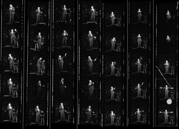 TON_Sinatra_Contact_054: Frank Sinatra