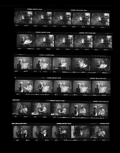 TON_Starr_Contact_009: Ringo Starr