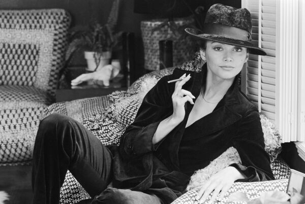Victoria Principal : Photograph: TON_TOF053