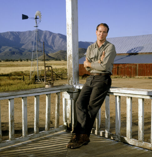 TON_TOF127: William Hurt