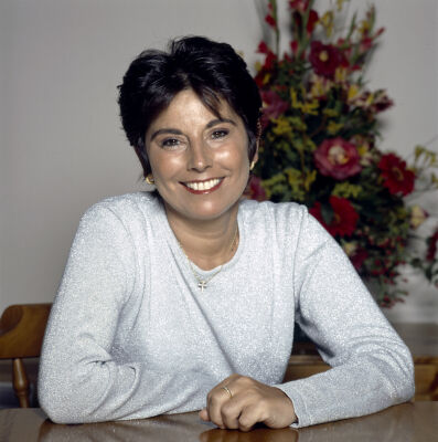 Helen Rollason : Photograph: TON_TOF452 | Iconic Licensing