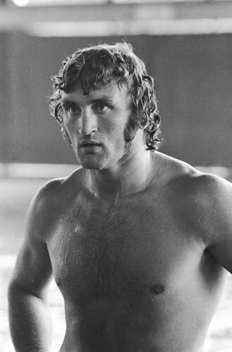 TON_TOS040: Joe Bugner