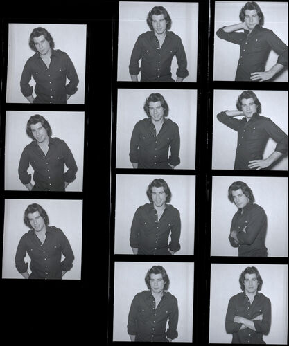 TON_T_Contact_047: John Travolta