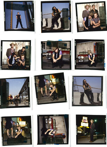 TON_U_Contact_003: U2