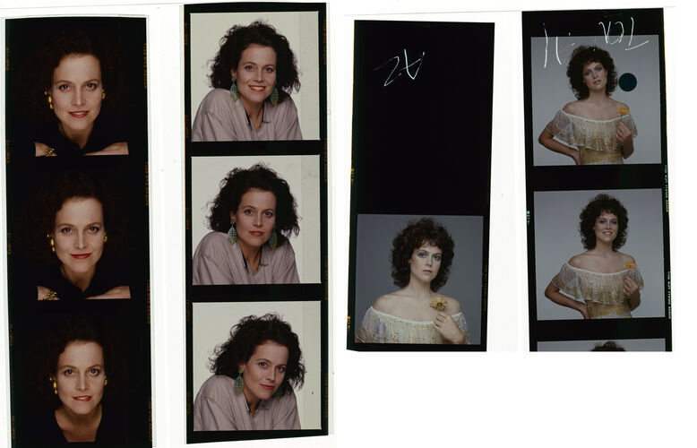 TON_W_Contact_041: Sigourney Weaver